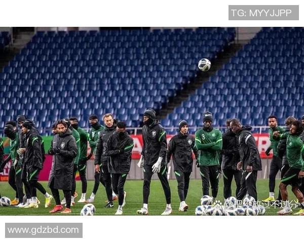 沙特阿拉伯迎接足球明星的盛大访问与文化交流之旅 沙特阿拉伯迎接足球明星的盛大访问与文化交流之旅